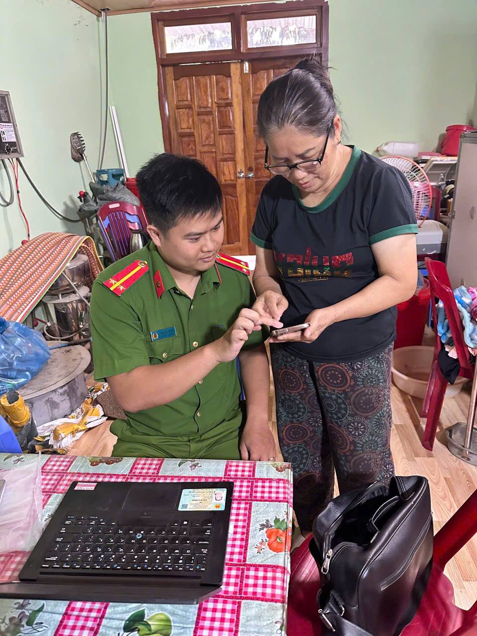 anh tin bai